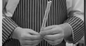 jak trzymać pałeczki, rozkładanie